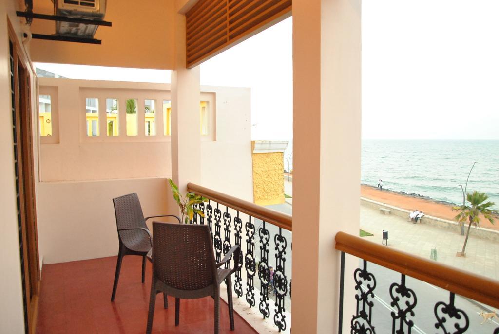 Cours Chabrol Hotel Pondicherry Exterior photo